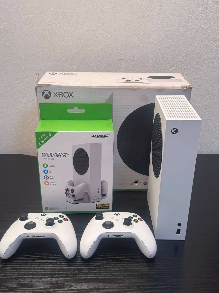 Microsoft Xbox Series S 512GB - White - Two Controllers, Cooling Stand & Box