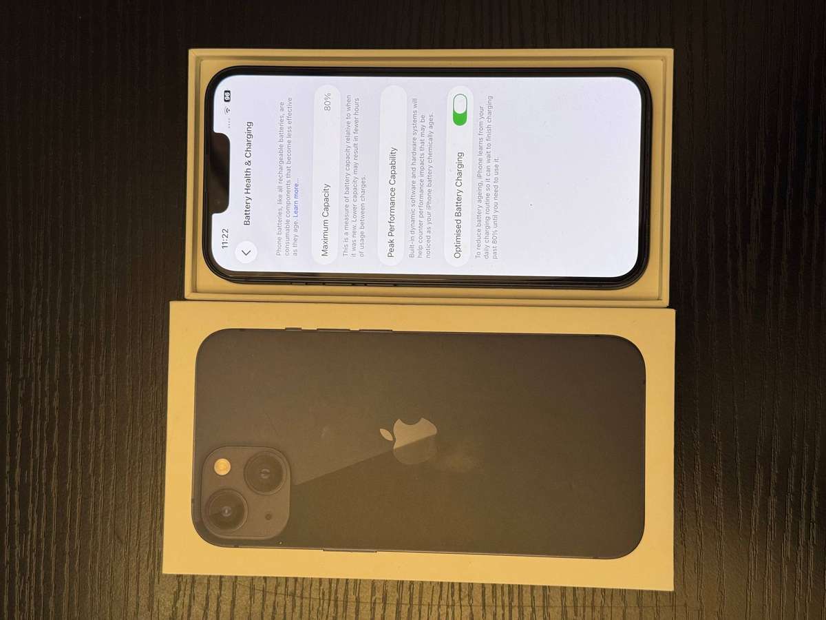 Apple iPhone 13 128GB - Midnight