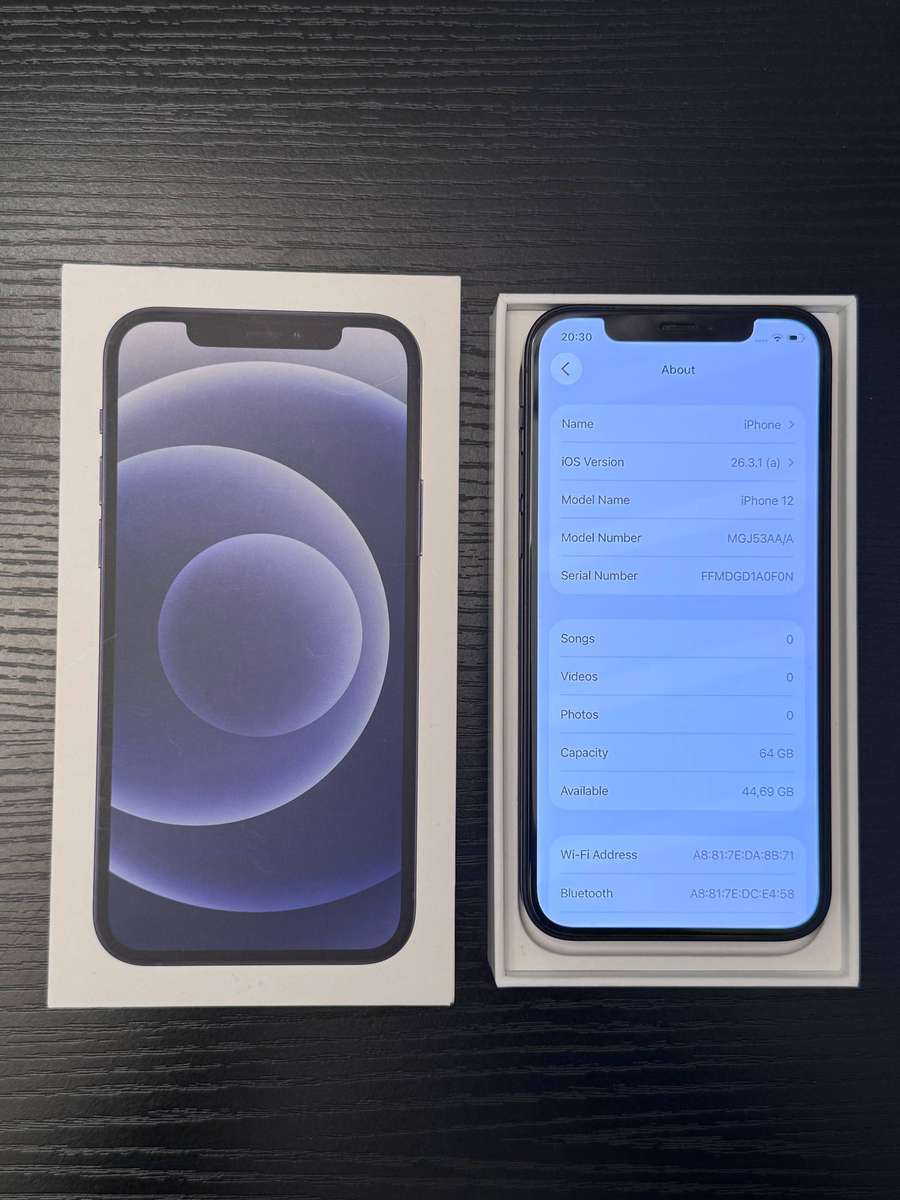 Apple iPhone 12 64GB - Black