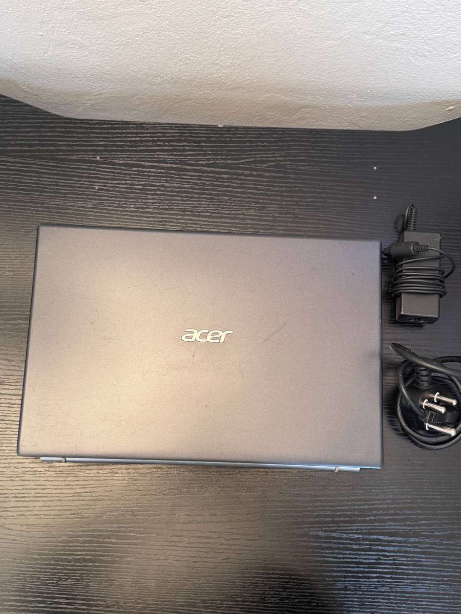 Acer Extensa 15 15.6" Laptop (Intel Core i3-1115G4 / 16GB RAM / 512GB SSD / Win 11)