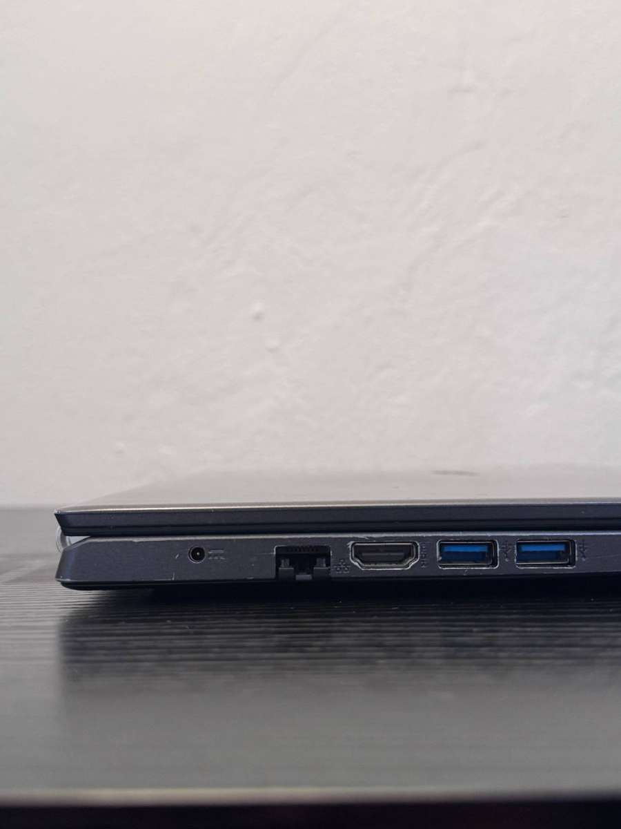 Acer Extensa 15 15.6" Laptop (Intel Core i3-1115G4 / 16GB RAM / 512GB SSD / Win 11)