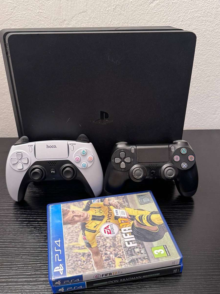 PlayStation 4 Slim 500GB Console Bundle - Dual Controllers & 2 Games (Pre-owned)