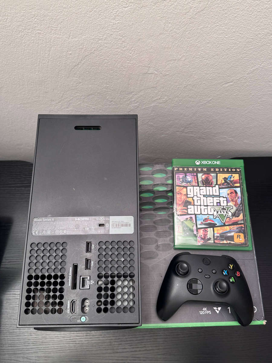 Xbox Series X 1TB Console Bundle - Boxed + Controller + GTA V