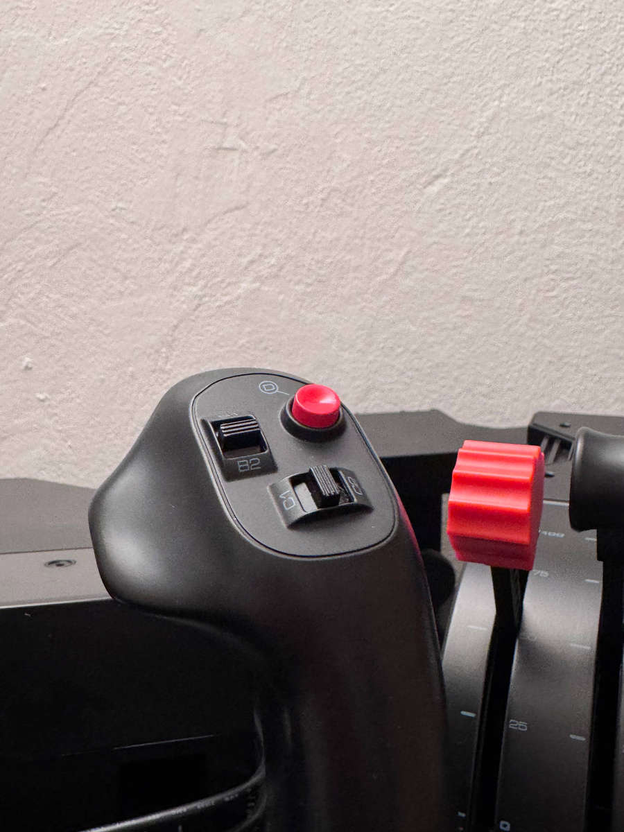 Logitech G Saitek Pro Flight Yoke System & Throttle Quadrant Bundle (PC)