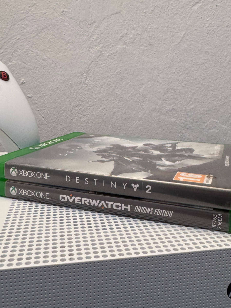 Xbox One S 500GB Console Bundle + Controller & 2 Games (Destiny 2 & Overwatch)