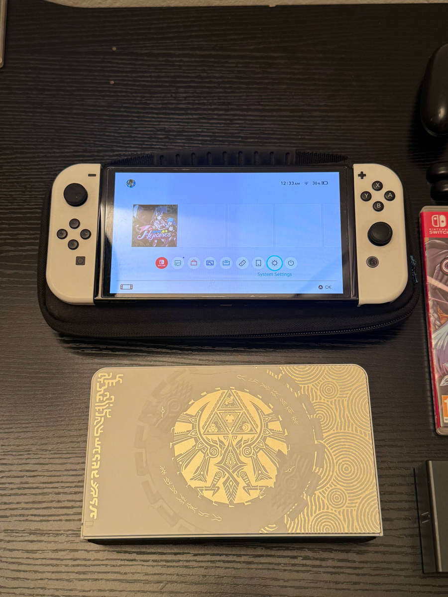 Limited Edition Nintendo Switch OLED Console - White (Tears of the Kingdom Edition Back Shell)