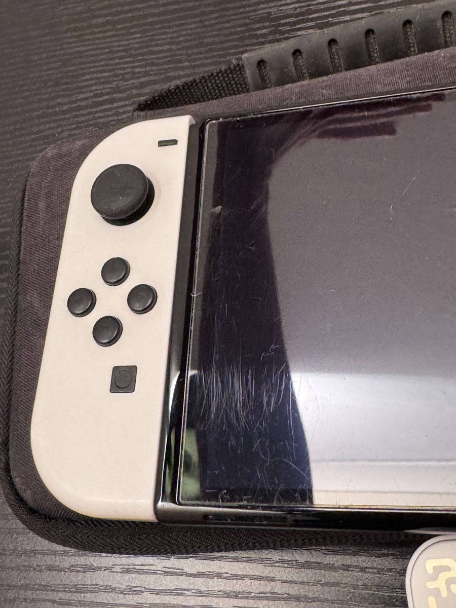 Limited Edition Nintendo Switch OLED Console - White (Tears of the Kingdom Edition Back Shell)