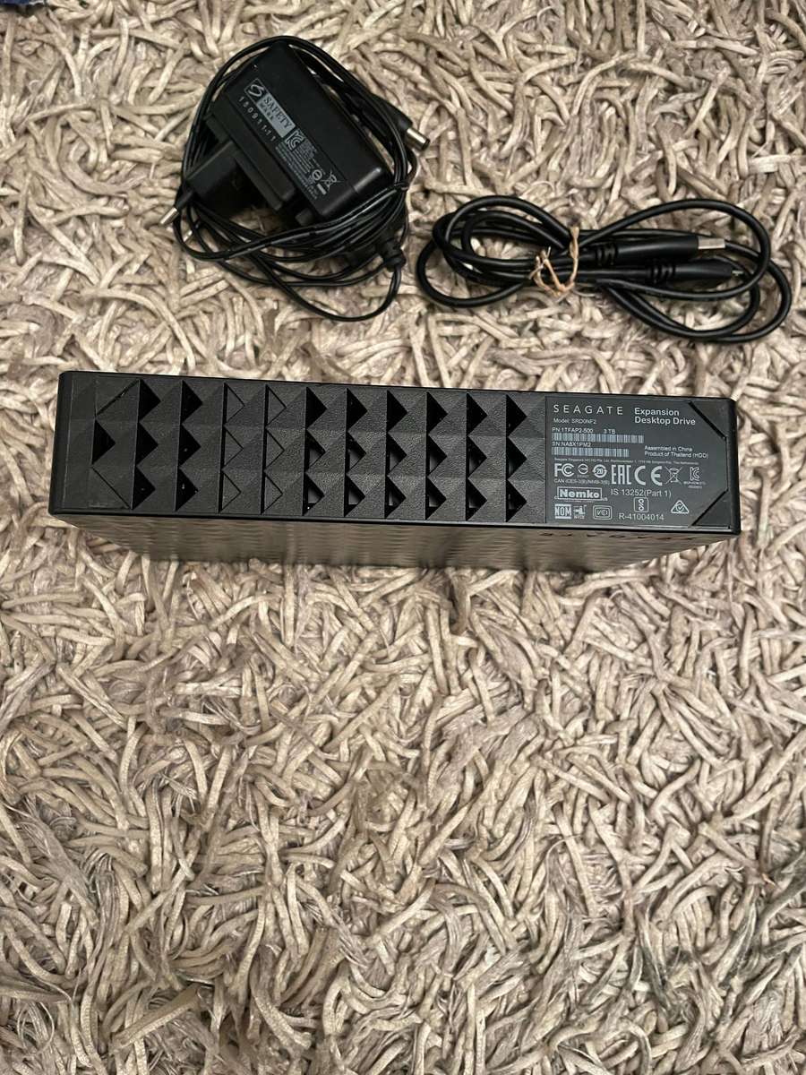 Seagate Expansion Desktop External Hard Drive  3TB