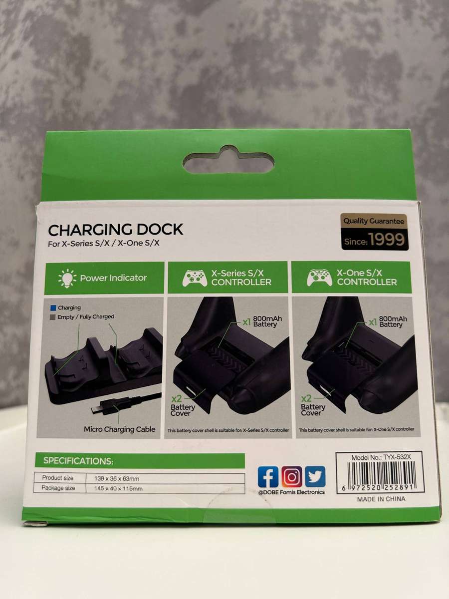 Xbox Series S/X & Xbox One Dual Controller Charging Dock  2 × 800mAh Rechargeable Battery Packs