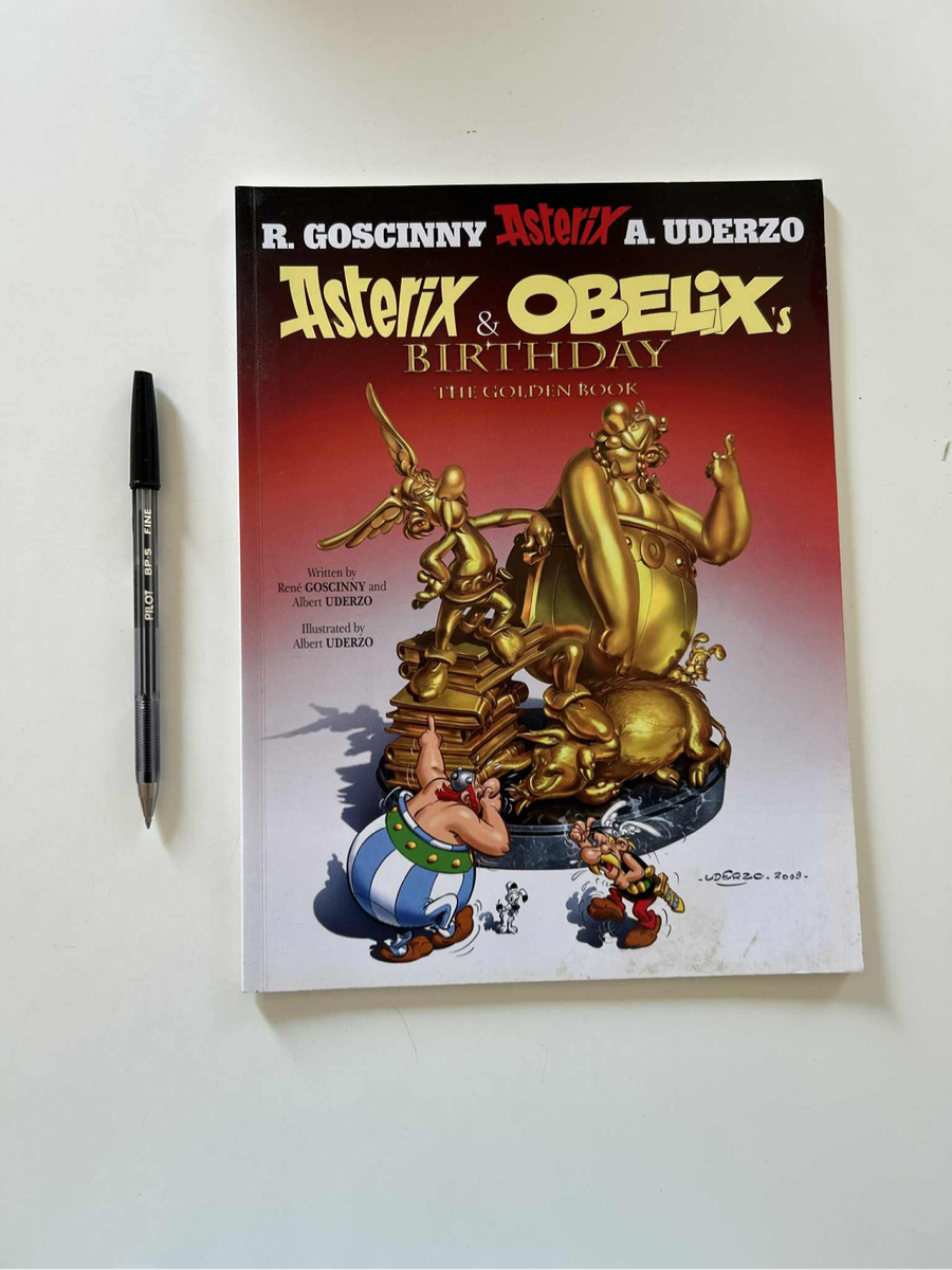 12x Asterix Comic Books & Others