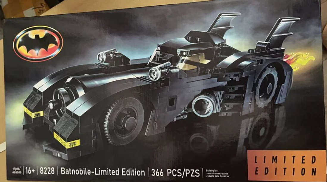 Limited Edition Batmobile 366Pcs Puzzle