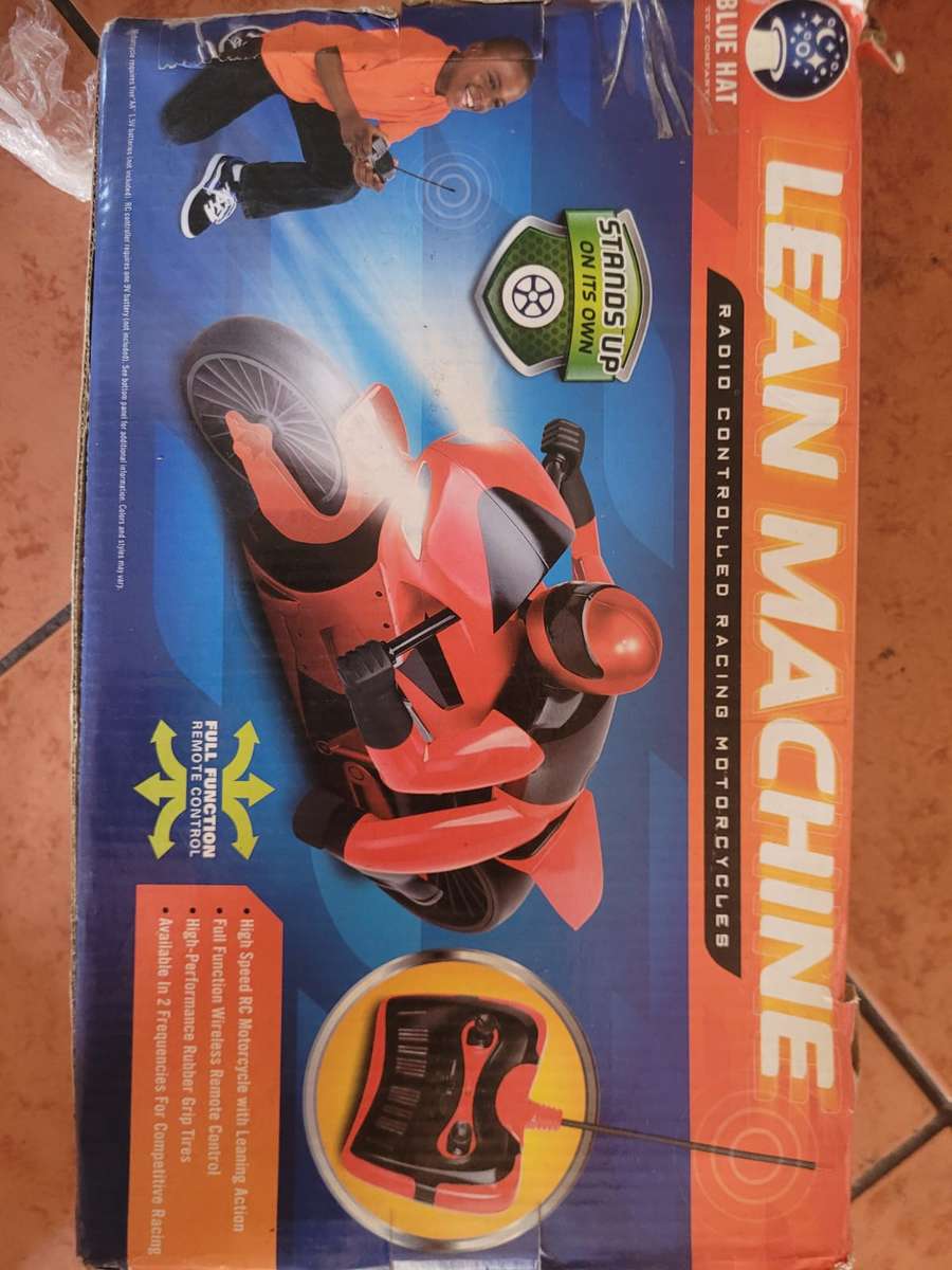 The Lean Machine Radio Controlled Racing Motorcycle