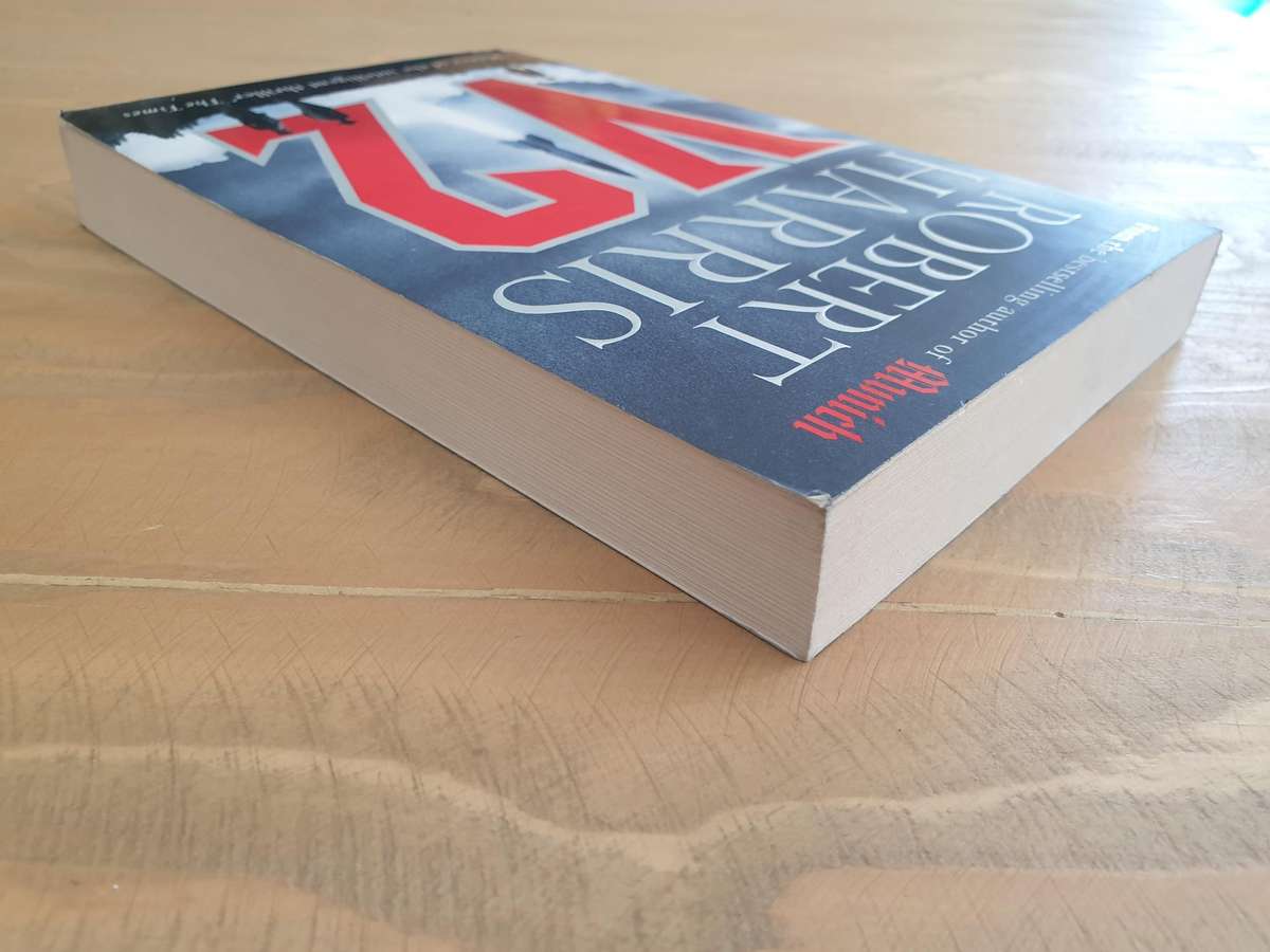 Robert Harris : "V2"