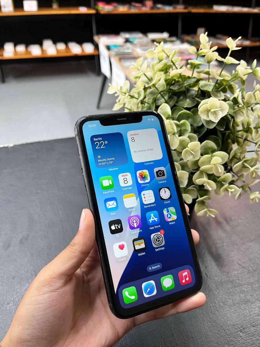 Apple iPhone 11 64GB Black