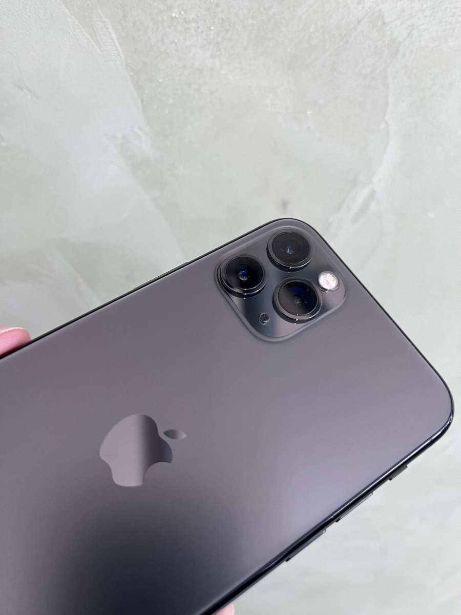 iPhone 11 Pro 64GB Graphite.