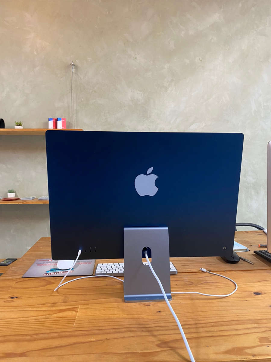 Apple iMac 2021 M1