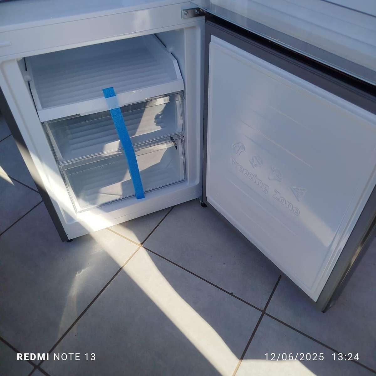 HISENSE FRIDGE 347L H450BIT-WD