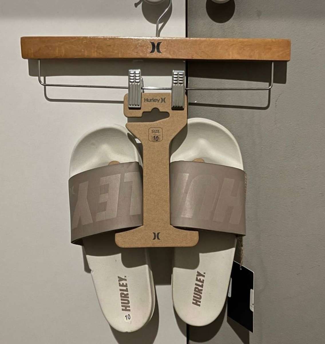 Hurley fastlane slide