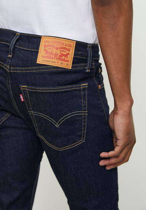 Levis skinny taper denim