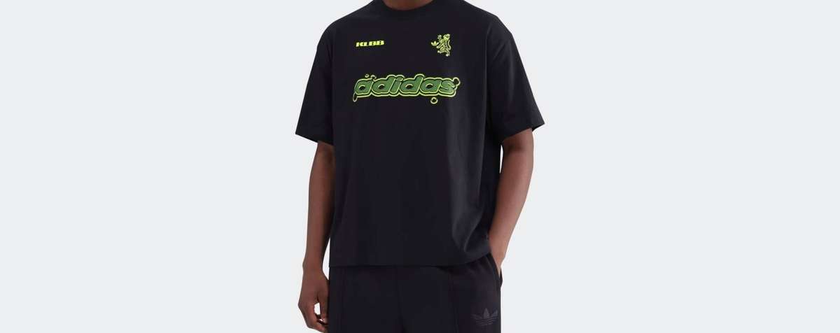 Adidas premium trefoil series regular tee