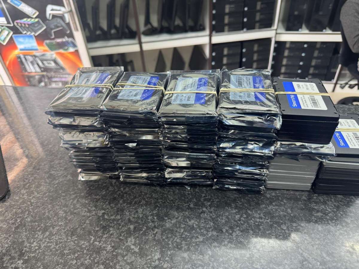 Simor Chip 128 GB SSD 128GB SATA 2.5 Solid State Drive