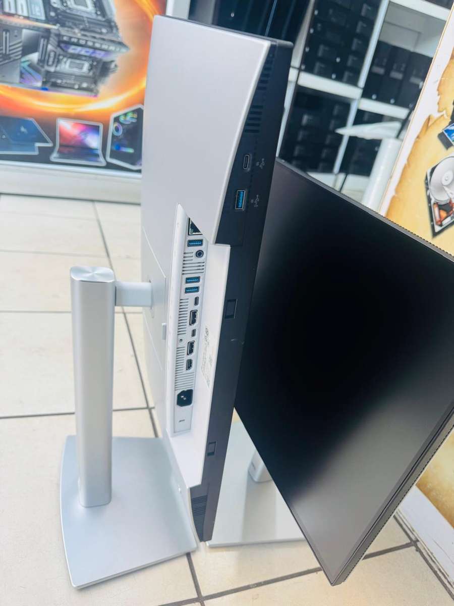 Dell UltraSharp 24 USB-C® Hub Monitor - U2424HE