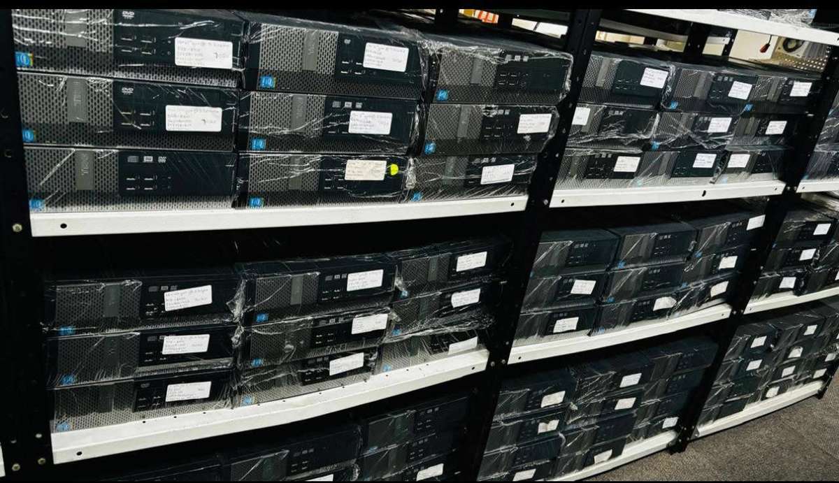 Dell OptiPlex 7020 SFF Desktop Combo Intel Core I3 4th Gen, 8GB DDR3, 128 GB SSD, 19 Wide Monitor