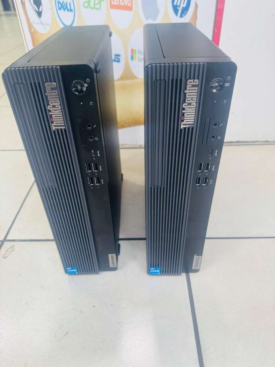 Lenovo Think Centre M70s Gen 3 Desktop PC  Core i5-12400 / 8GB RAM / 256 SSD / Win 11 Pro