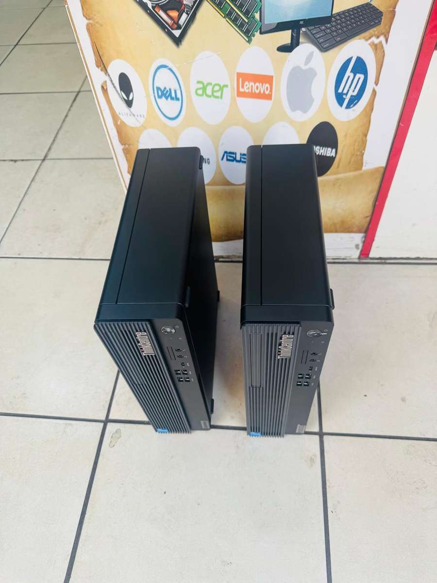 Lenovo Think Centre M70s Gen 3 Desktop PC  Core i5-12400 / 8GB RAM / 256 SSD / Win 11 Pro