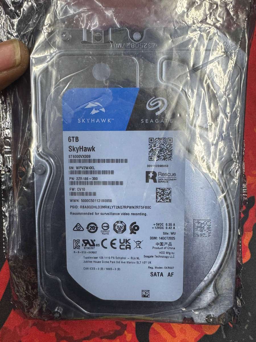 Seagate Skyhawk 6TB Video Internal HDD C 3.5 Inch SATA 6Gb/s 256MB Cache for (ST6000VX009)