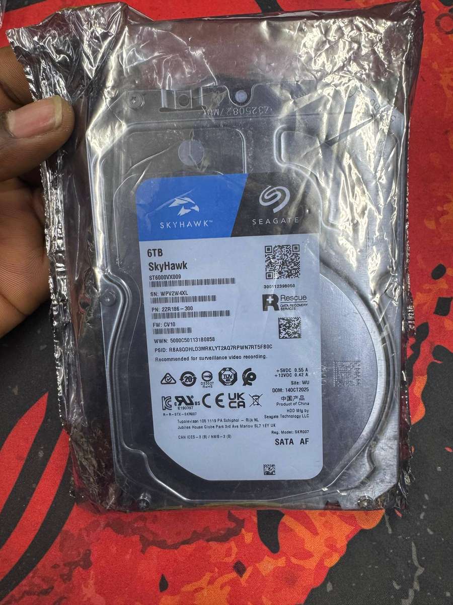 Seagate Skyhawk 6TB Video Internal HDD C 3.5 Inch SATA 6Gb/s 256MB Cache for (ST6000VX009)