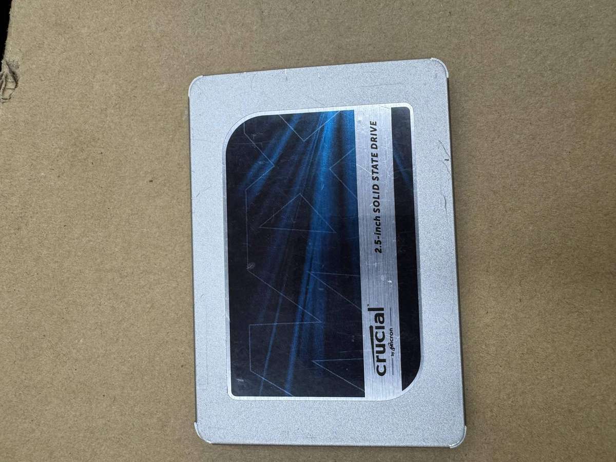 Crucial MX500 1TB 2.5 SATA 3D NAND SSD