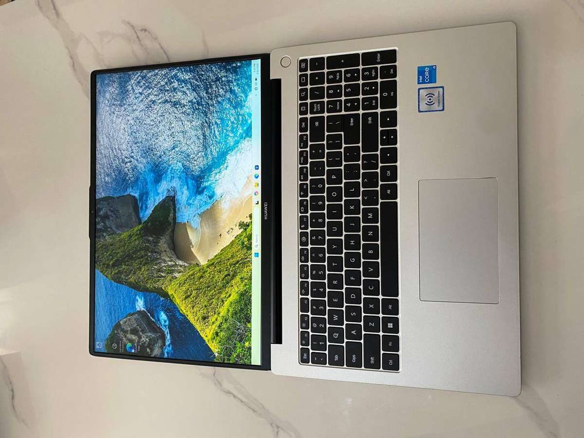 Huawei Matebook D16 Intel i5 12th Gen 16GB Ram 512GB SSD 16
