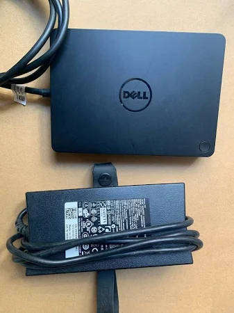 DELL WD15 USB-C DOCK STATION WITH ORIGINAL DELL 130W AC ADAPTER
