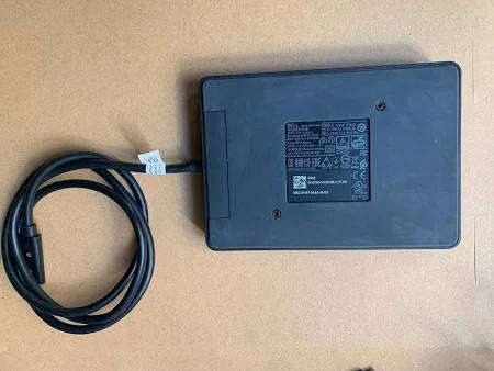 DELL WD15 USB-C DOCK STATION WITH ORIGINAL DELL 130W AC ADAPTER