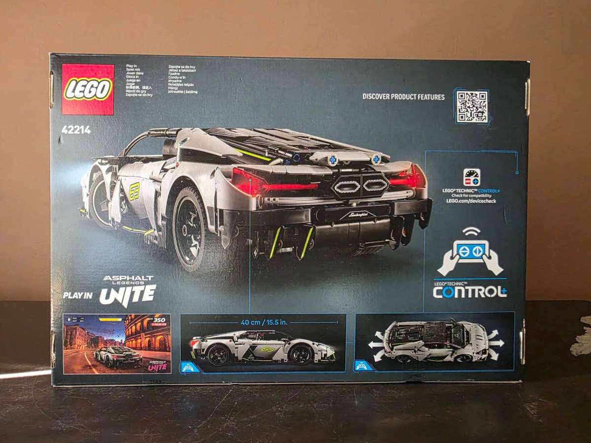 Lego - Technic Lamborghini Revuelto Super Sports Car STEM Remote-Control