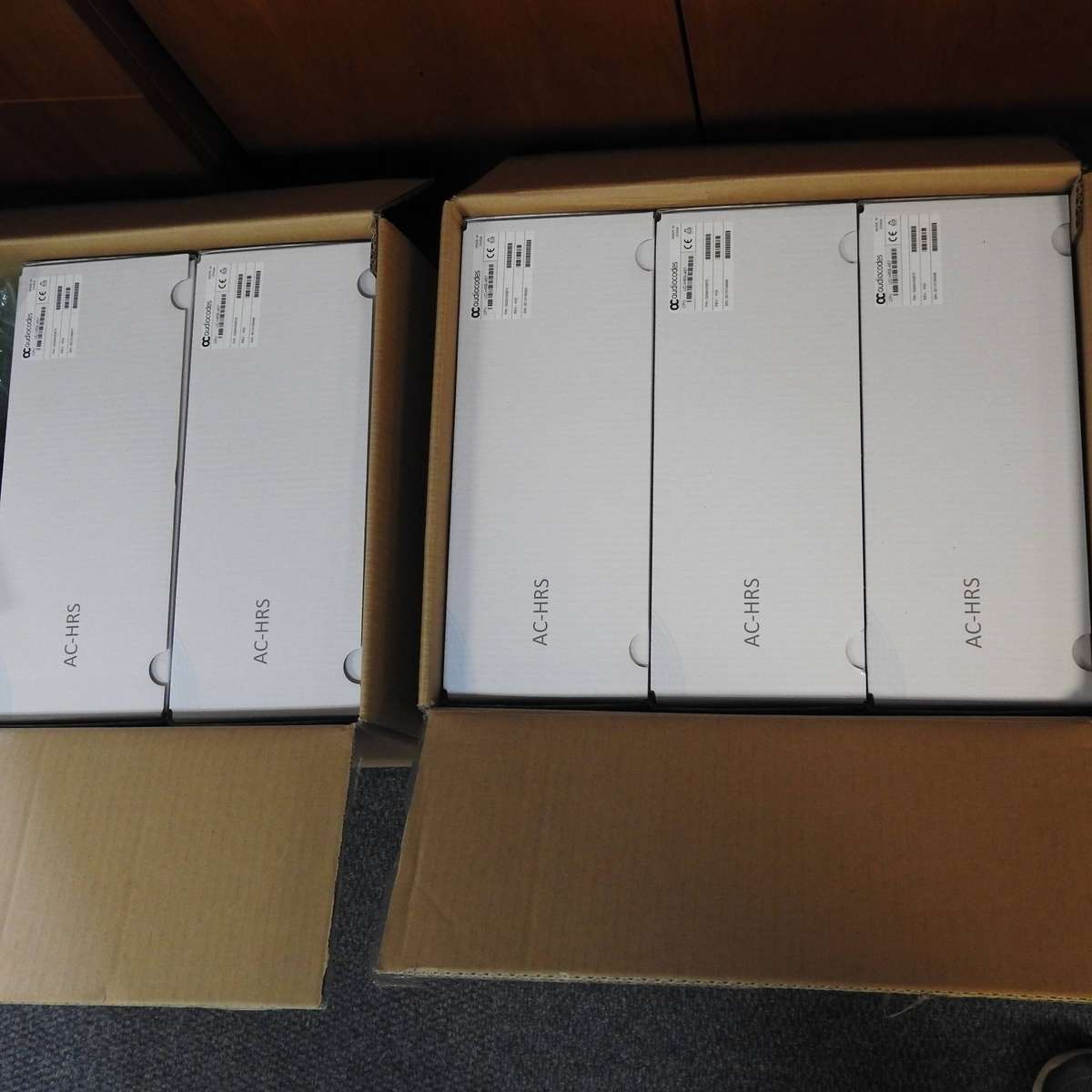 AudioCodes UC-HRS-457 Huddle Room Solution - NEW OLD STOCK. BOXED. BRAND NEW