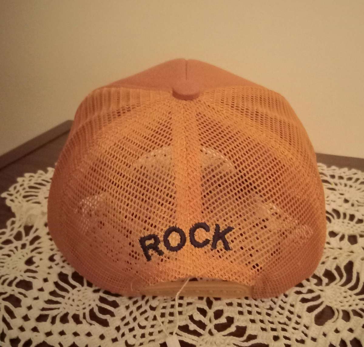 Mens ROCK SHOW FEATURES CAP