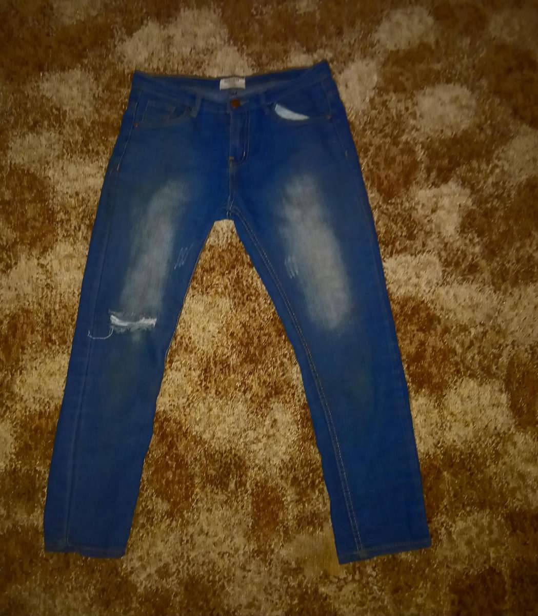 Boys jeans 11-12 years