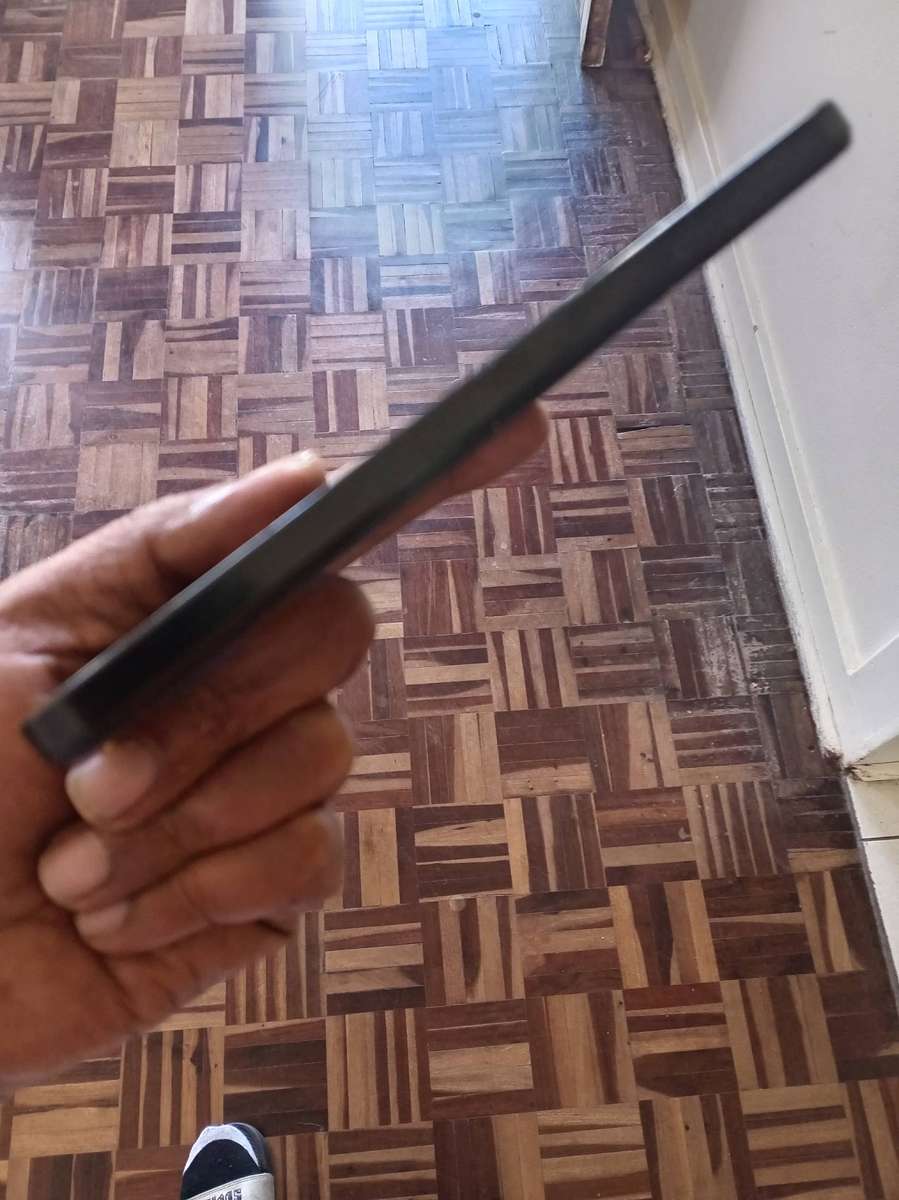 Hisense E71 dual sim