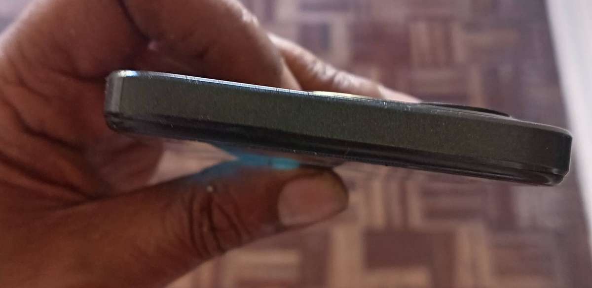 Hisense E71 dual sim