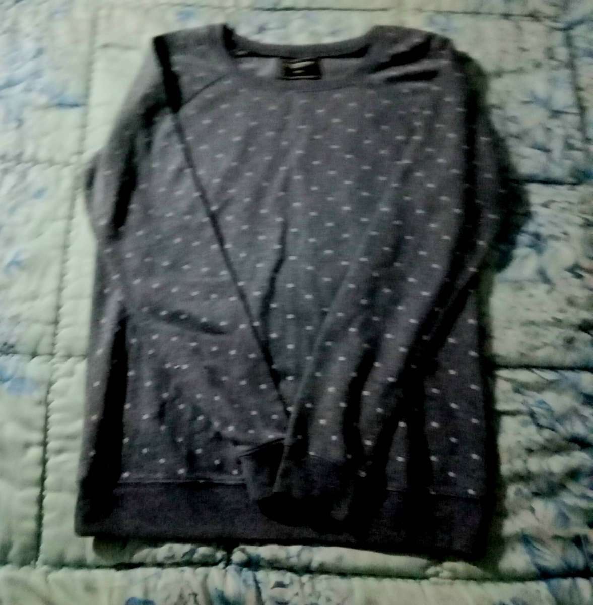Ladies Sweater