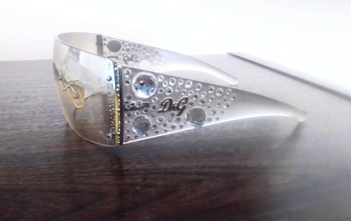 Ladies D&G sunglasses