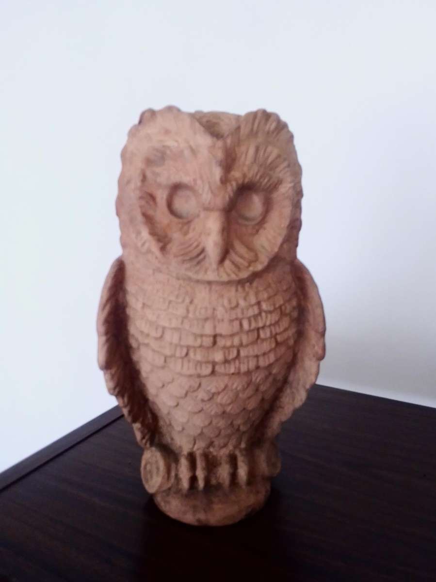 Owl outdoor statue