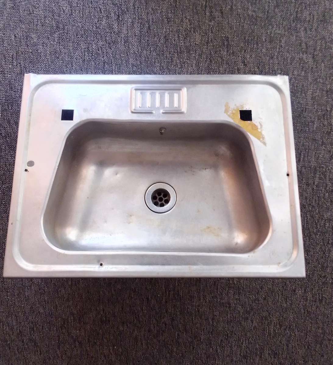 Single kitchen sink