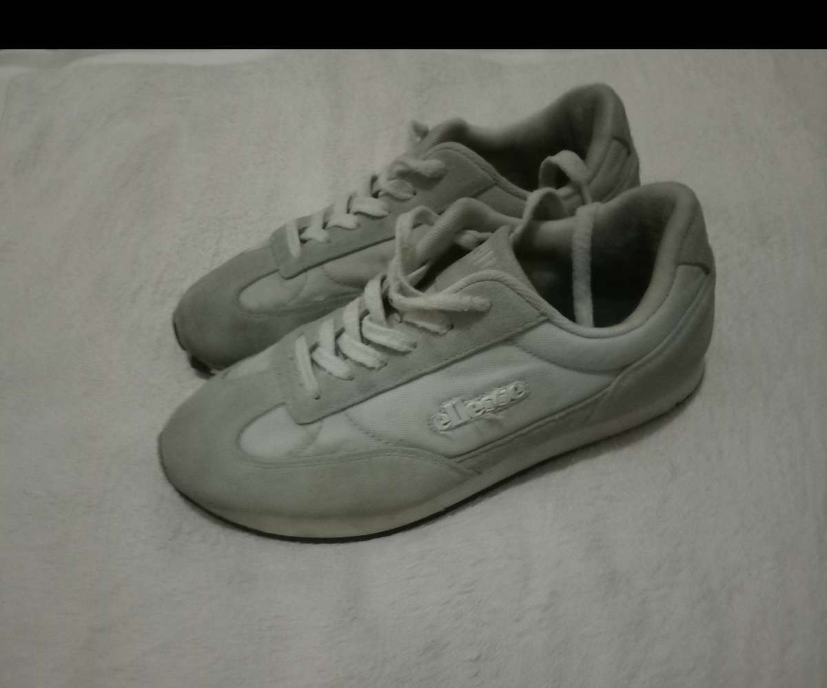 ELLESSE TAKKIES