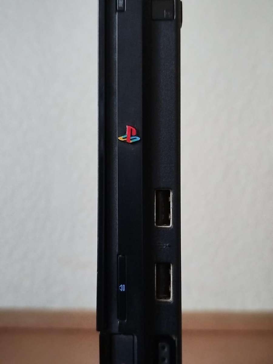 PlayStation 2 Slim Console