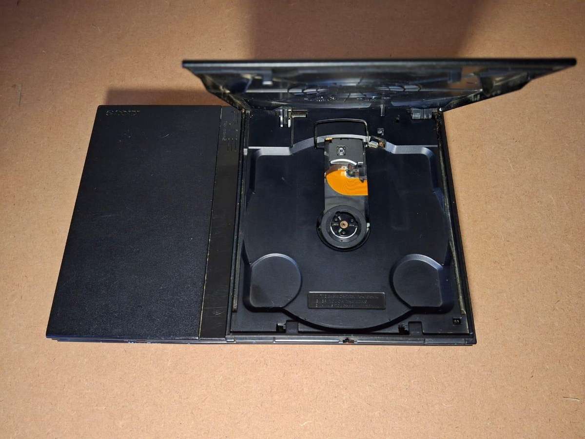 PlayStation 2 Slim Console