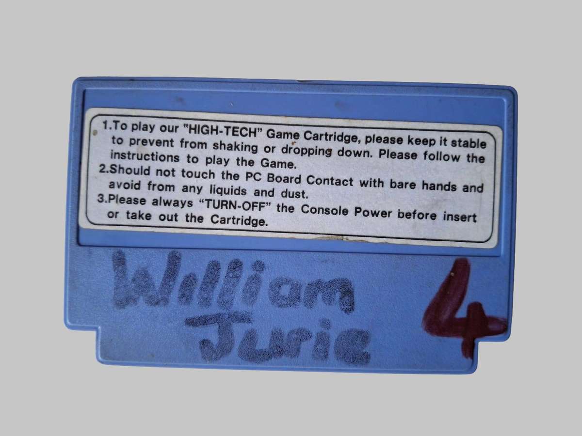 Set of 10 classic TV game cartridges