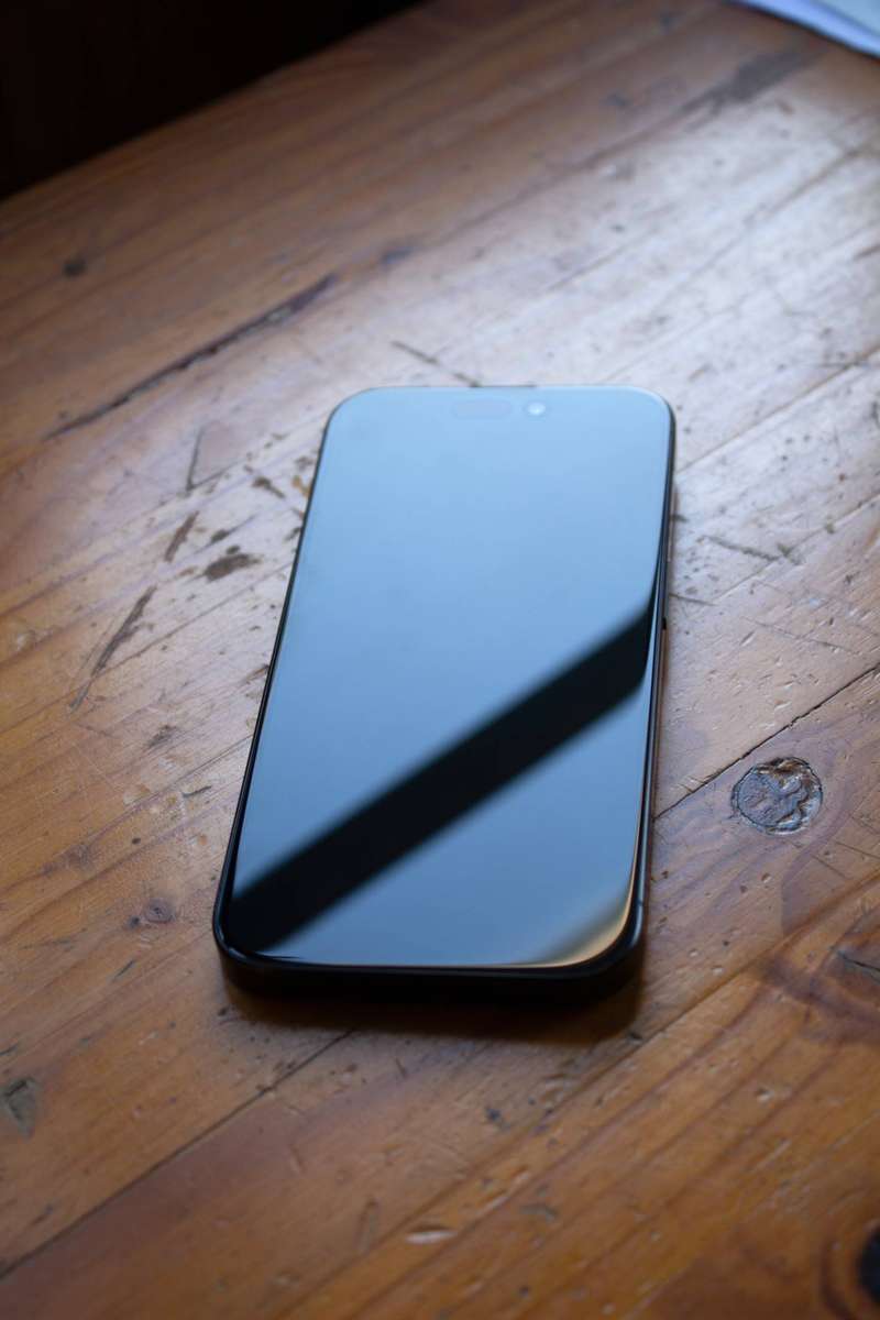Apple iPhone 15 Pro 512GB (93%) battery